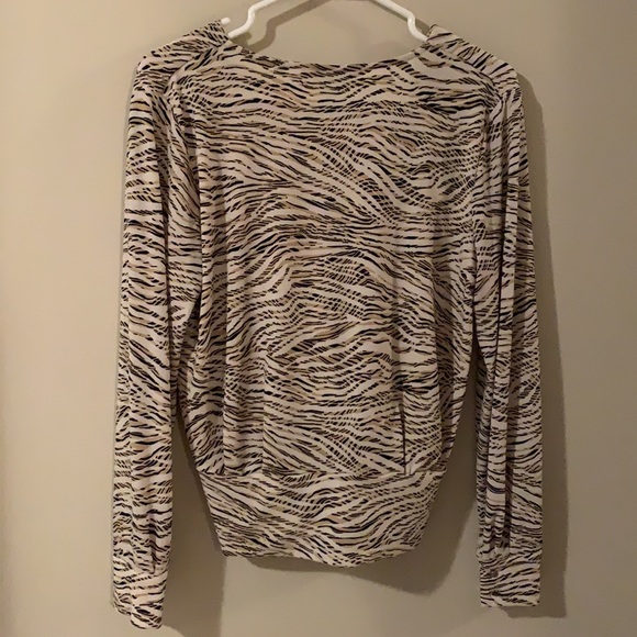 H&M Animal print top - Picture 4 of 6